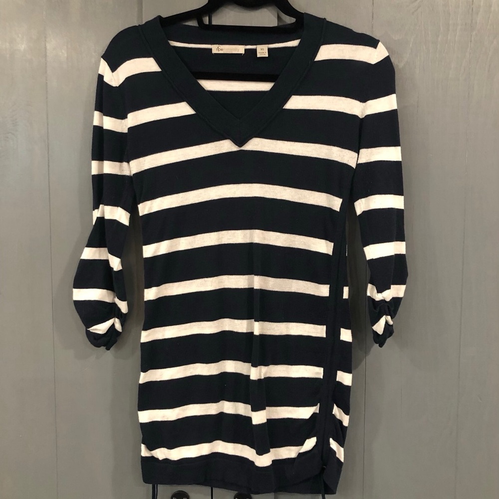 Maternity top
